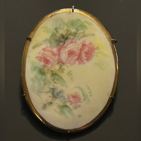 Antique Victorian Hand Painted Porcelain Floral Pink Rose Flower Brooch Pin - Picture 5 of 15